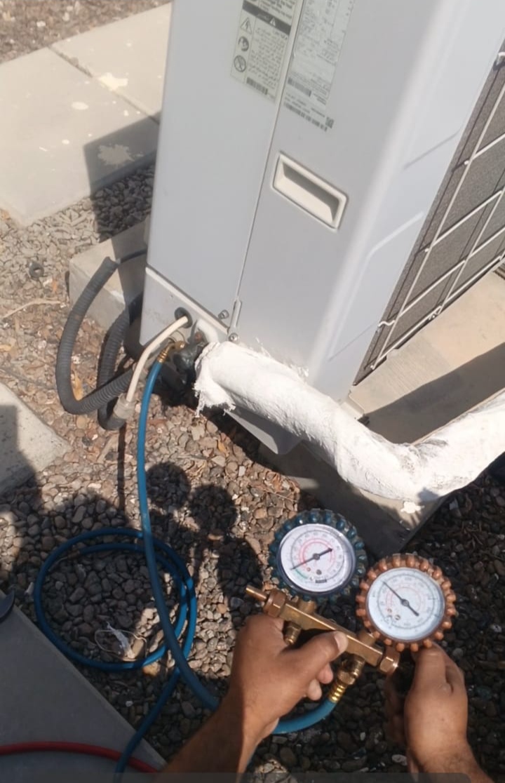 AC Gas Refill